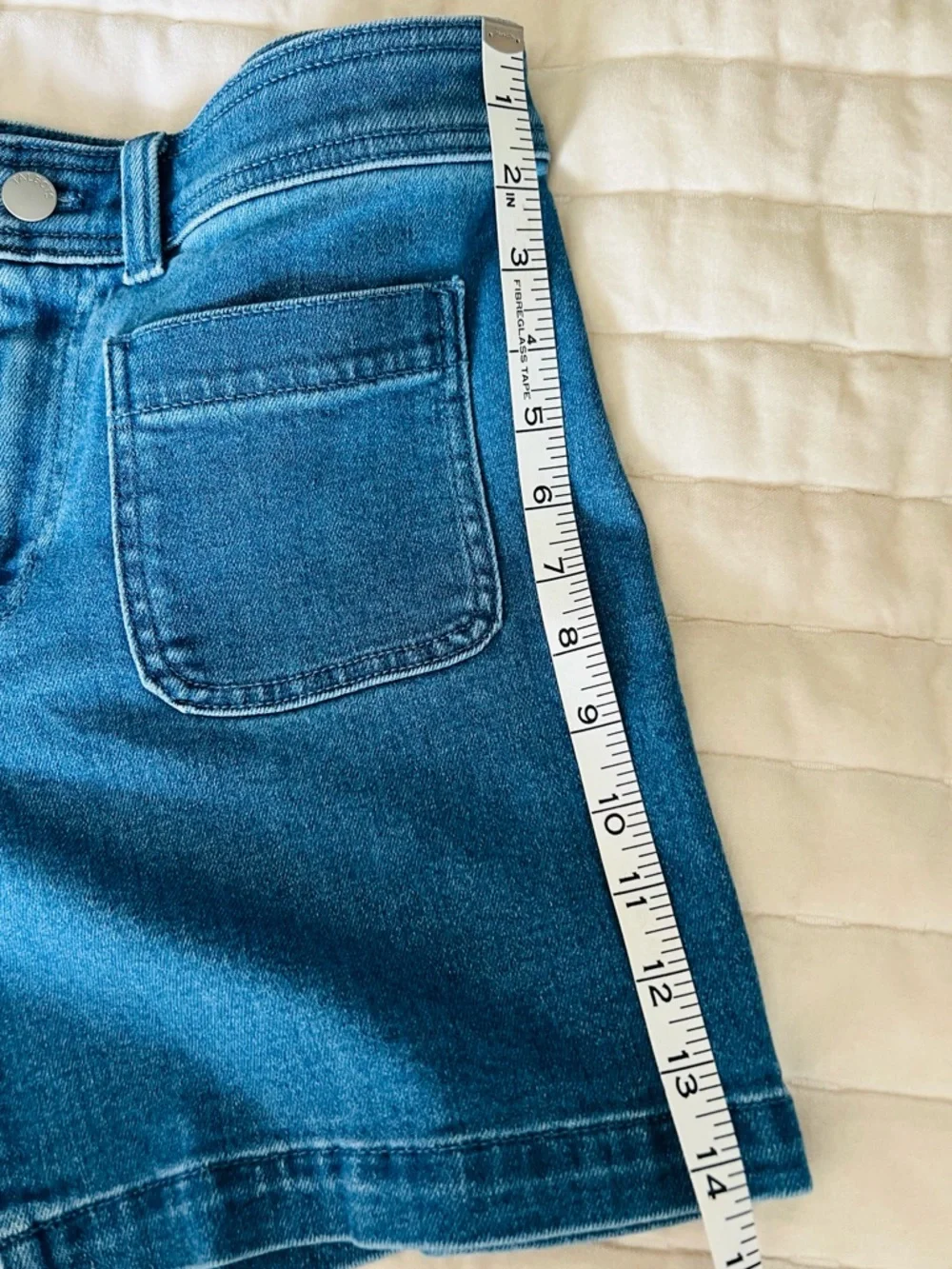 Talbots PATCH POCKET DENIM SHORTS - WILEY WASH Women’s Mid-Length. Size 6 - Picture 14 of 14
